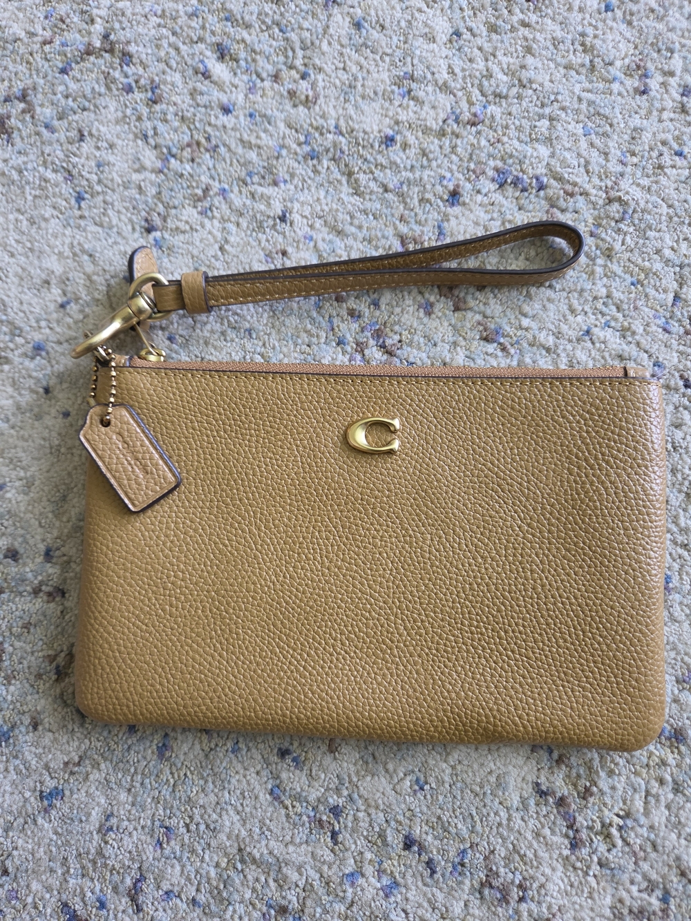 Coach Essentials Leather Wristlet In Honey Brown